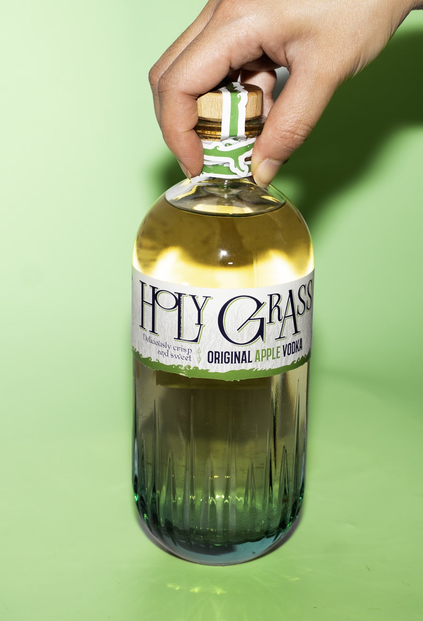 700ml Holy Grass Apple Vodka Bottle